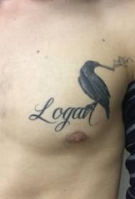 Tatuiruotės krūtinės vyrų berniukų krūtinė juoda varna ir angliškos tatuiruotės nuotraukos