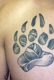 medvěd dráp tetování mužský hrudník černý medvěd tlapa tetování obrázek