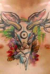 胸部不尋常的一半貓一半兔子一半鹿紋身圖案