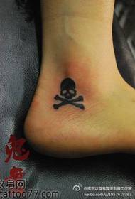 beauty foot cute totem skull tattoo pattern