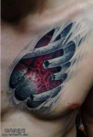 patrón de tatuaxe de corazón no peito