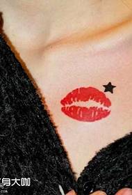 Chest kiss tattoo pattern