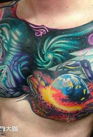 krūtinės kosminės žvaigždės tatuiruotės modelis