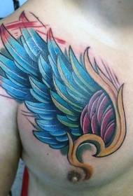 胸部多彩的幻想翅膀纹身图案