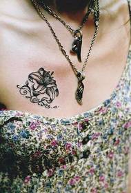 胸花tattoo pattern