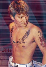 Andy Lau Long v rekah in jezerih prevladuje tetovaže na prsih