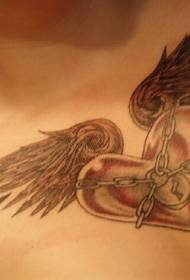 heart shape Wire rope wings chest tattoo pattern