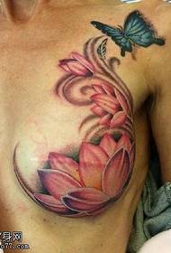 skaisti reālistisks lotosa tauriņa tetovējuma modelis