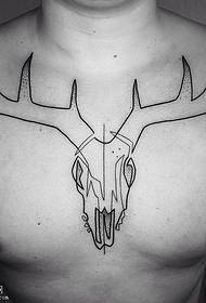 model de tatuaj cerb linie piept