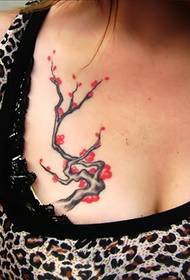 skjønnhet tatovering på brystet 55633-beauty bryst fristelse tatovering