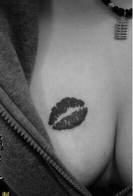 girl chest beautiful sexy black and white lip print tattoo picture  56330 - pretty MM chest classic sexy rose tattoo picture
