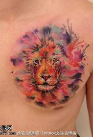 barvit vzorec tetovaže z levjo glavo