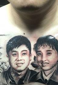 一款值得纪念的父母肖像纹身