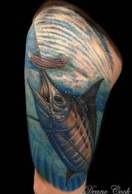 épaule couleur réaliste réaliste poisson étrange motif de tatouage