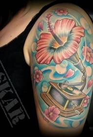 moteriškos pečių spalvos gėlių fonografo tatuiruotės modelis