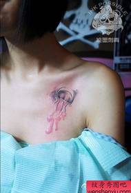 amantombazana kuphela iipateni ezintle ze-jellyfish tattoo
