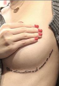 sexet pige under brystet klassisk engelsk tatoveringsmønsterbillede