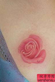 ljepota prsa prekrasan ružičasti oblik ruže tetovaža