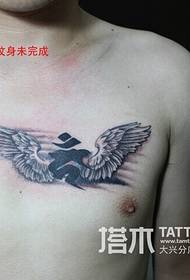 груди крила санскритський татуювання покриття незакінчений