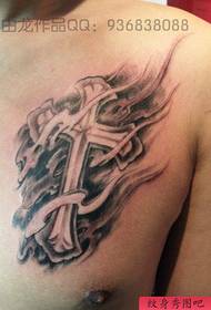 dječakova prsa popularni dobro izgledajući križ tetovaža uzorak