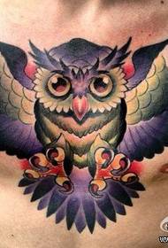 man's chest is super handsome and domineering owl tattoo pattern