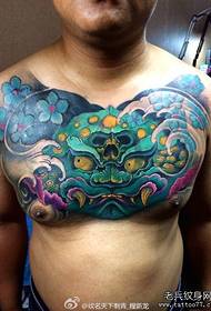 man's chest is cool fashion Tang lion tattoo pattern