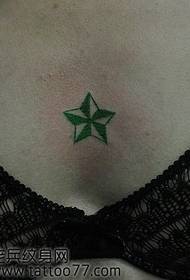 skønhed bryst totem pentagram tatoveringsmønster