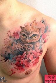 obrázok tetovania sova na hrudi