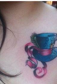 girl chest Beautiful good-looking color small hat tattoo picture
