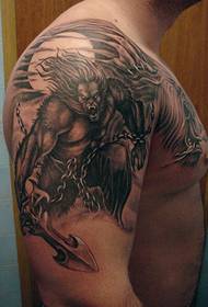 tatouage d'épaule de loup-garou