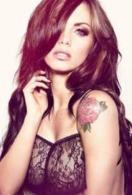 Джессіка Джейн спокуса плеча сексуальні татуювання троянд