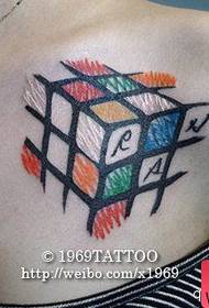 mala svježa prsa kreativna čarobna tetovaža tetovaže djeluje