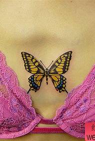 borst tattoo patroon: borst kleur vlinder tattoo patroon