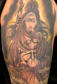 ombro feminino guerreiro tatuagem padrão