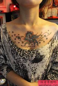 girls chest handsome classic Tianma tattoo pattern