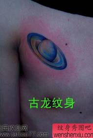 Brust Farbe kleiner Planet Tattoo Muster