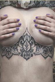 fashion sexy female chest point lace Tattoo pattern 欣 picture
