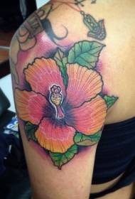 рамо оцветен модел татуировка на цвете на хибискус