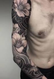 9 male handsome big flower arm tattoo works