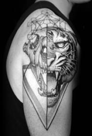 Patró de tatuatge de tigre ferotge