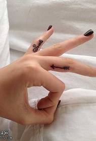 Finger arrow tattoo pattern