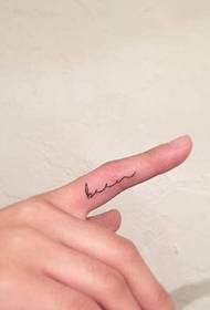 Tatuaje de dedo pequeno