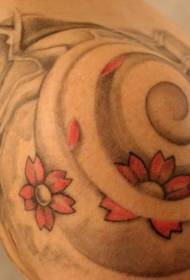 ပခုံးအရောင်ပန်းပွင့်လှည့်ခြင်း tattoo ပုံစံ