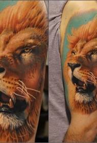 ombro cor realismo estilo uivando leão tatuagem