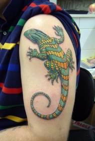 brand new school-style color realistic lizard tattoo pattern