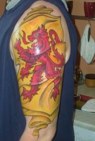 shoulder color Scottish red and yellow tattoo pattern