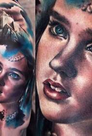рамена у боји портрет жена узорак тетоважа портрет