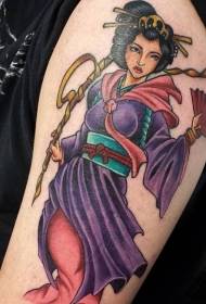 Lig-on nga katahum nga kolor sa kolor nga geisha tattoo sa Asya