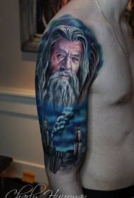skouder-yllustraasje stylkleurige Gandalf-tattoopatroan