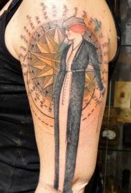 Wanita warna vintaj kanthi gambar tato kompas